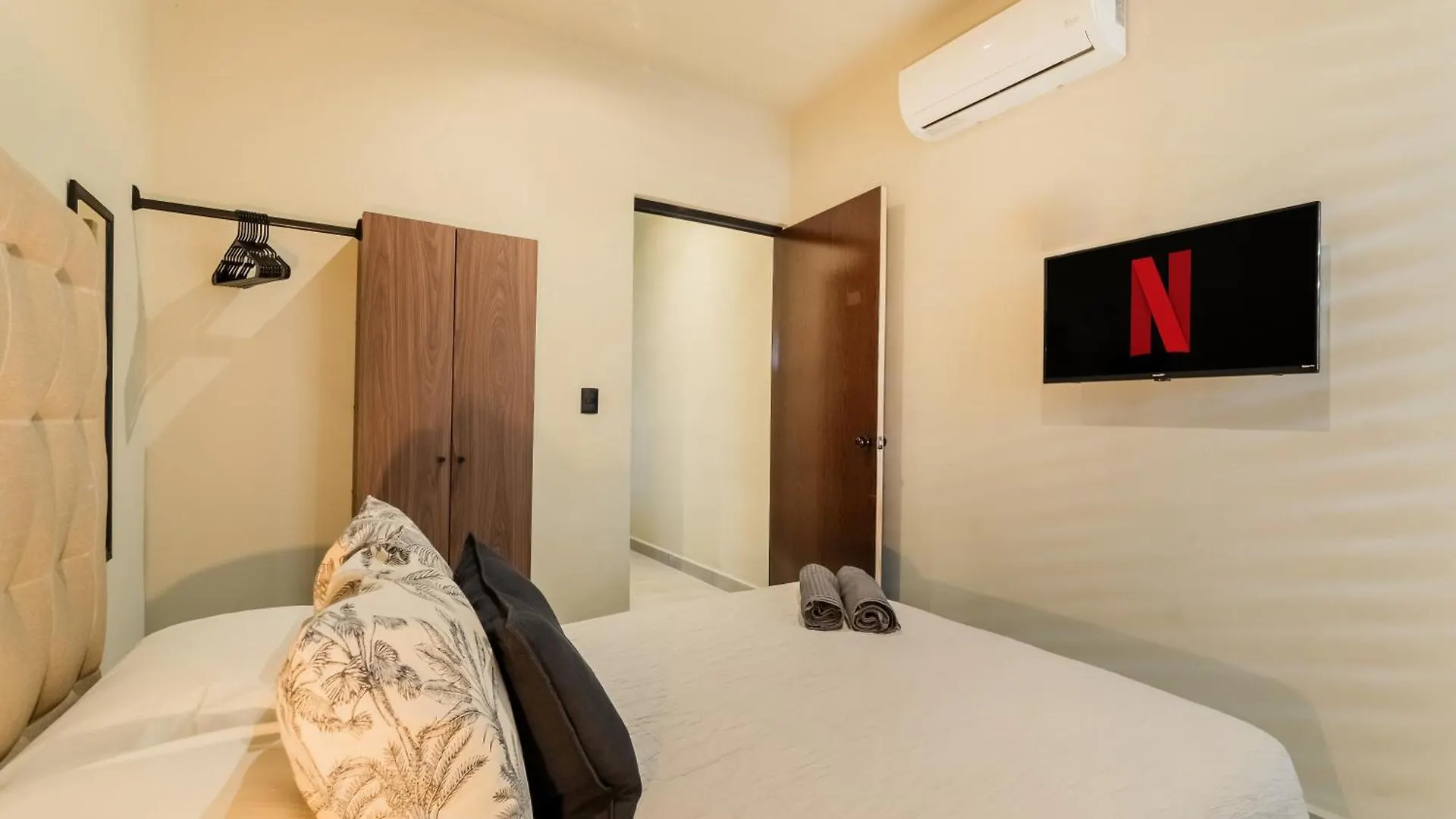 Casa Aldama- Style & Convenient Apartments Cancún