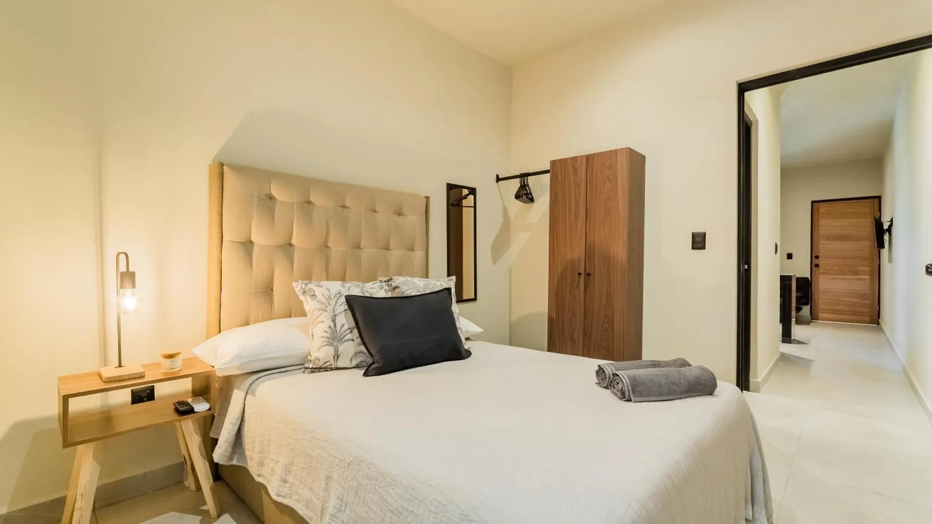 Casa Aldama- Style & Convenient Apartments Cancún
